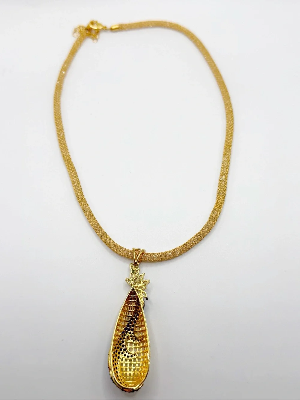 Goldtone Mesh‎ Chain CZ Ruby Sapphire Crystal Peacock Style Necklace 18-20”